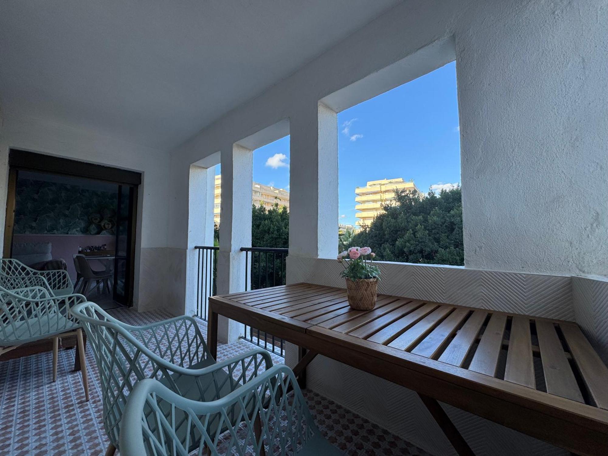 Palm House Apartment *